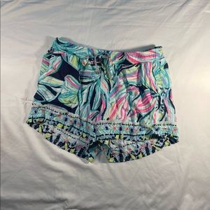 Lilly Pulitzer Flowy shorts